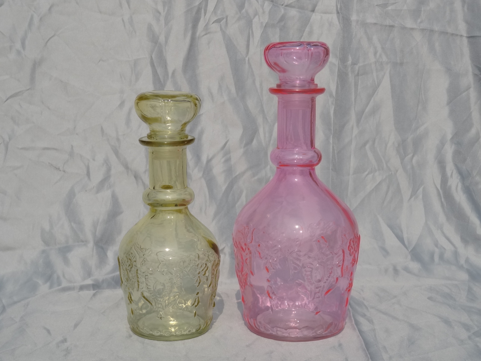 【彩色酒瓶香水瓶】价格,厂家,图片,玻璃工艺品,淄博晶都玻璃制品出口部-
